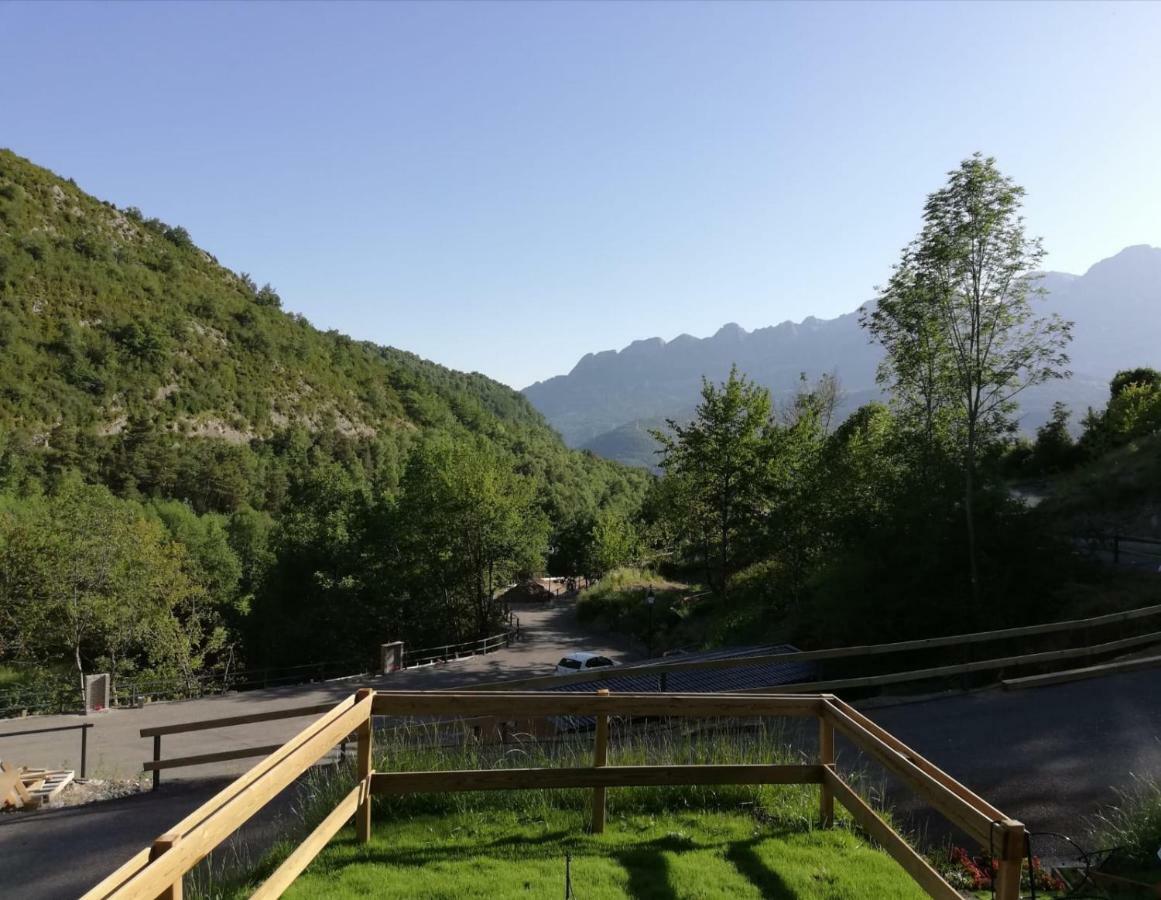 Panticosa Lodge ภายนอก รูปภาพ